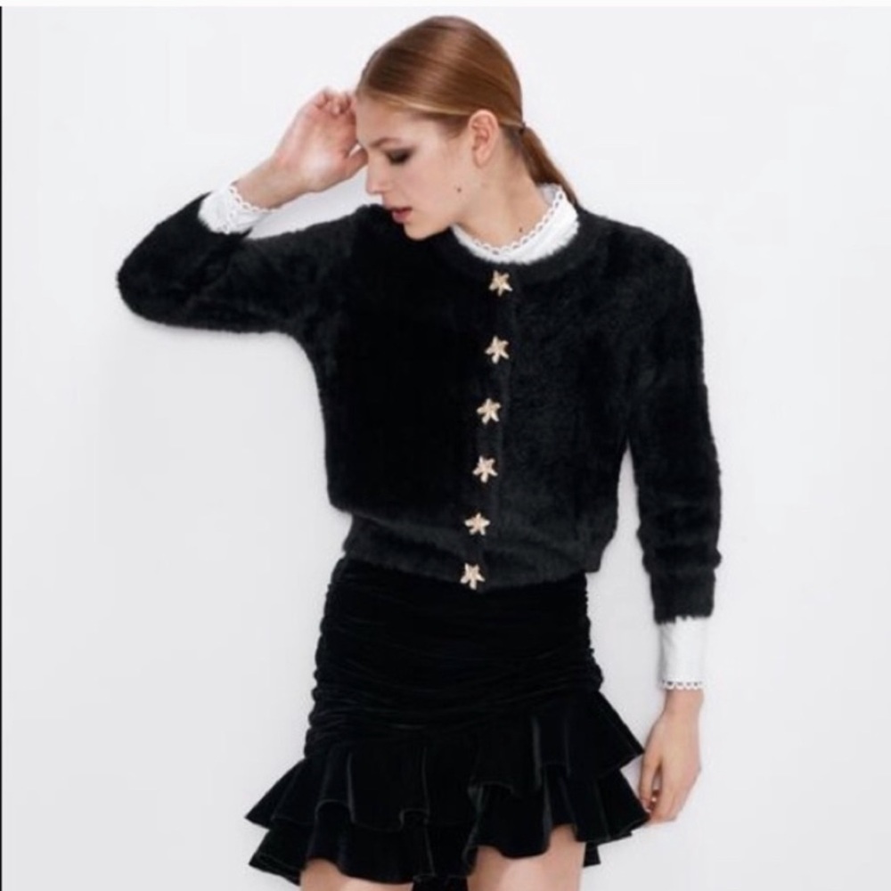 NWT ZARA High Waisted Velvet Mini Skirt Black M - Picture 2 of 6